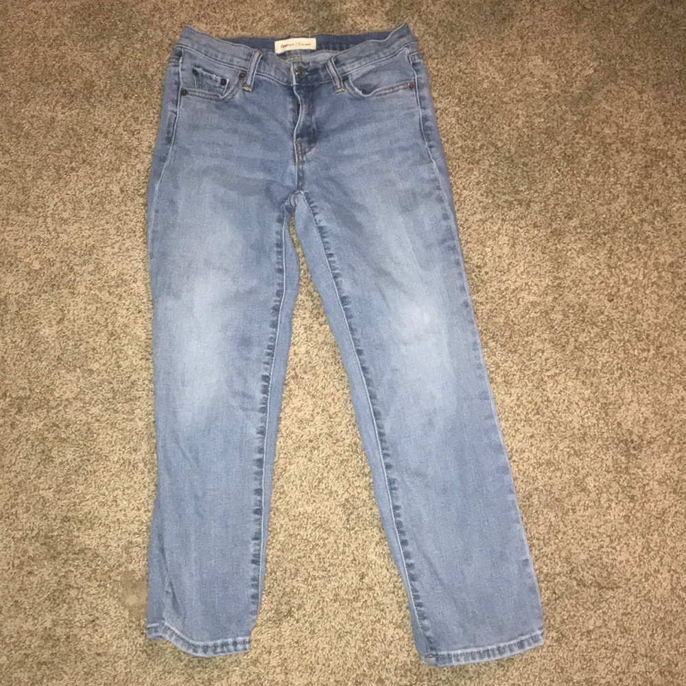 High waisted jeans